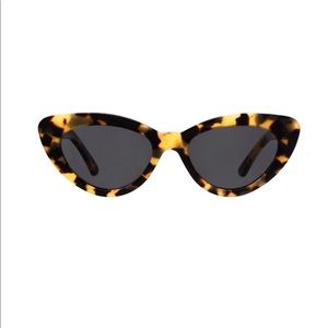 Illesteva Pamela Sunglasses - Tortoise